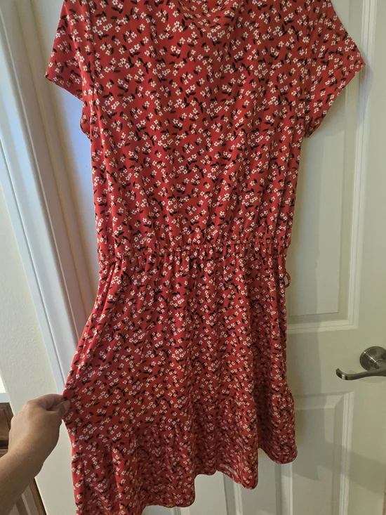 Banana Republic Red Floral Midi Dress - Picture 3 of 4
